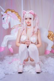 [Ảnh Cosplay] Cô Chị Dễ Thương Honey Cat Qiu - Candy Holiday