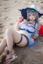 [Cosplay] Anime blogger Sakuraro sauce w - Skadi Swimsuit