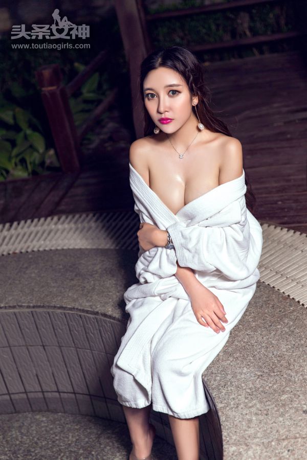Li Zixi "Tangquan Beauty" [Dewi Judul]